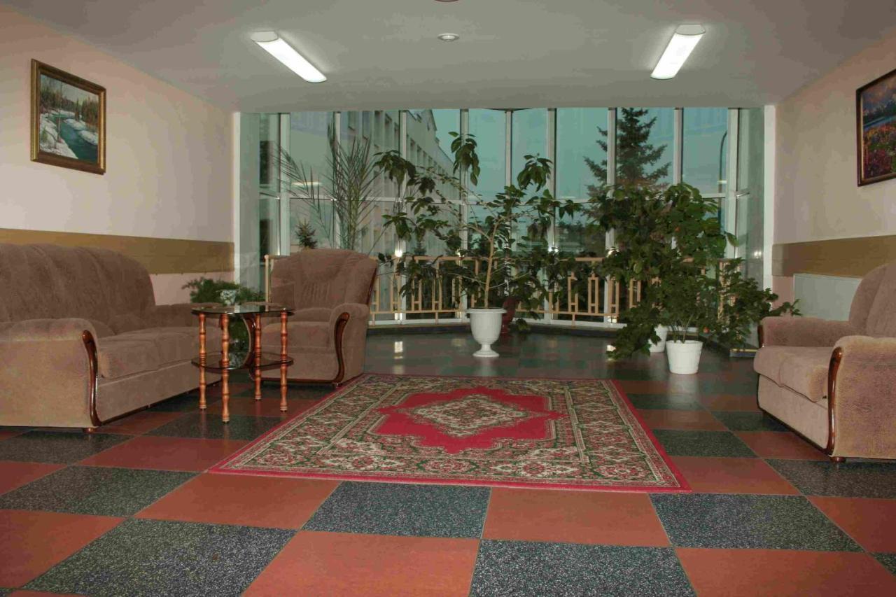 Hotel Muhavets Pruzhany Quarto foto